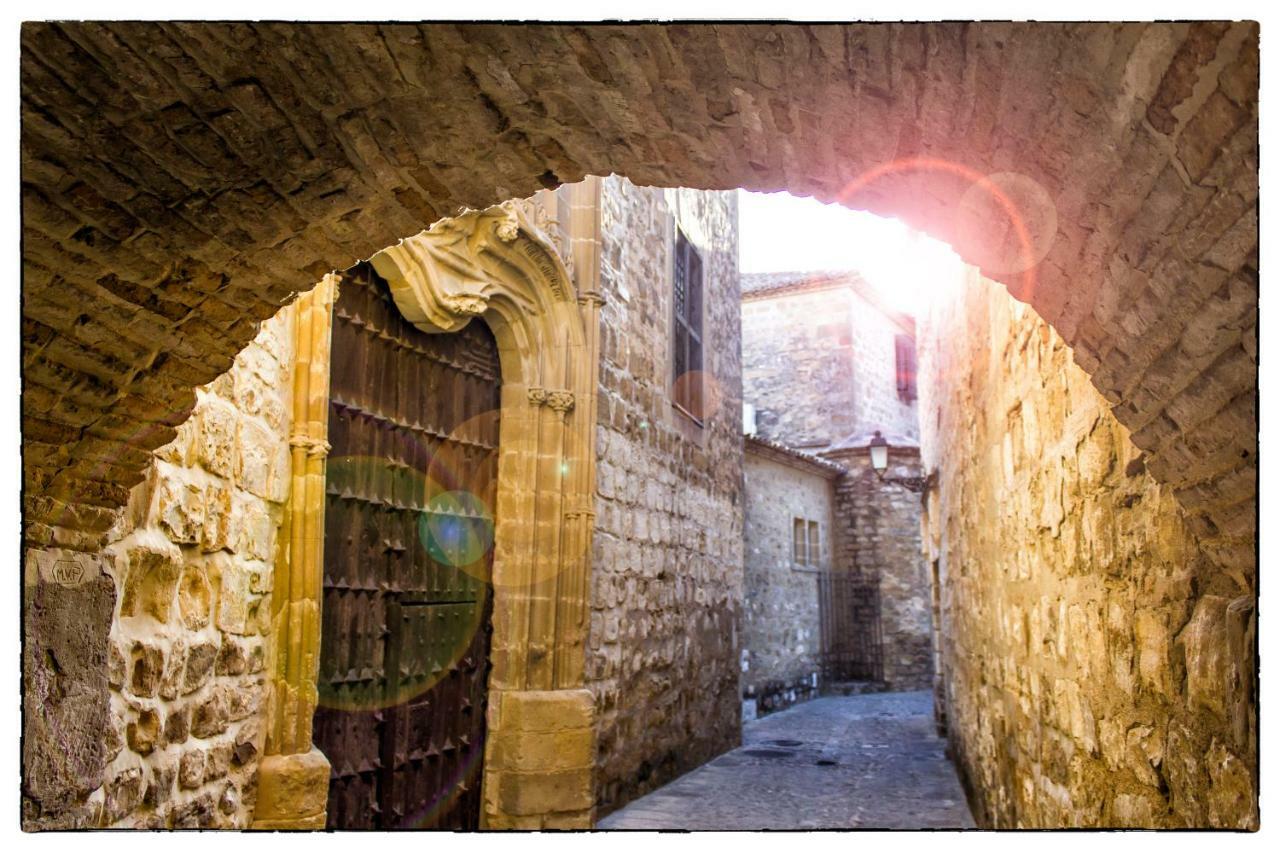 "Ventana Del Guadalquivir " Apartment Baeza Luaran gambar